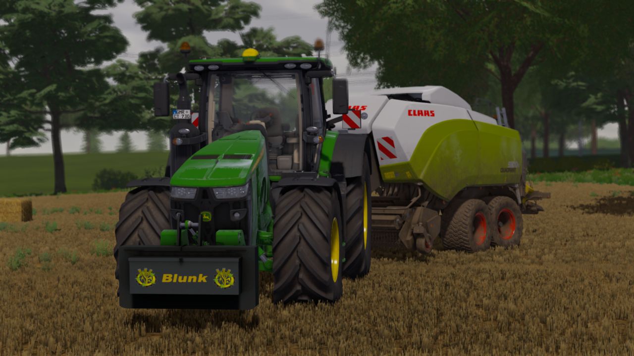 John Deere 8R 2016