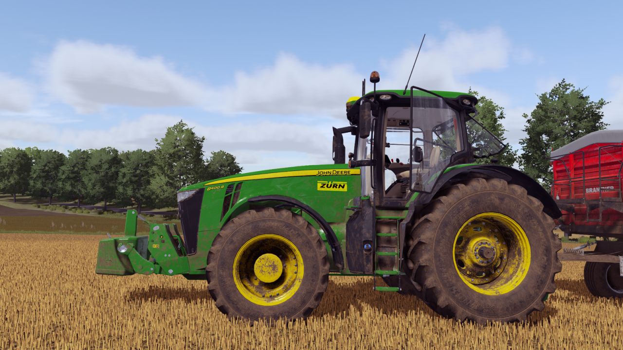 JOHN DEERE 8R 2018