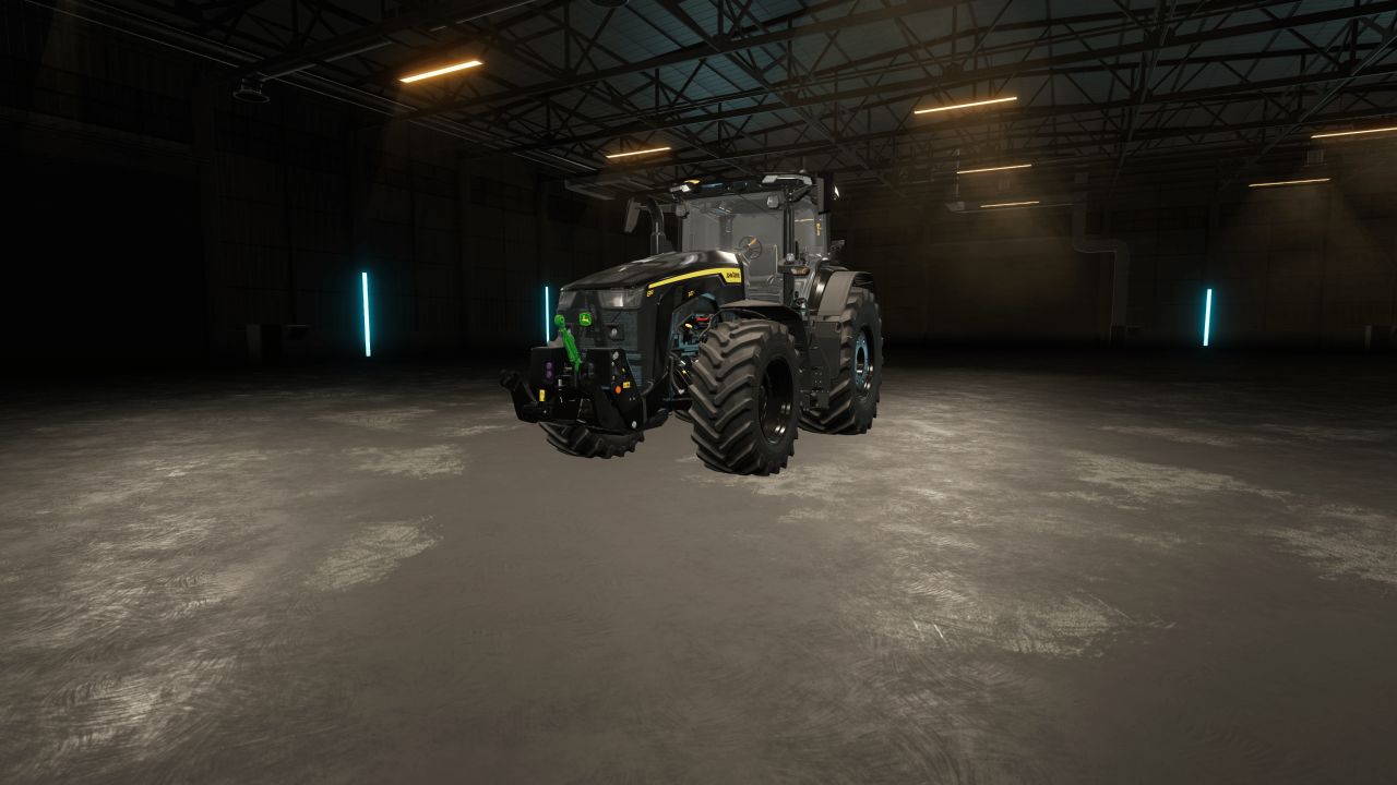 John Deere 8R BlackNight Edition