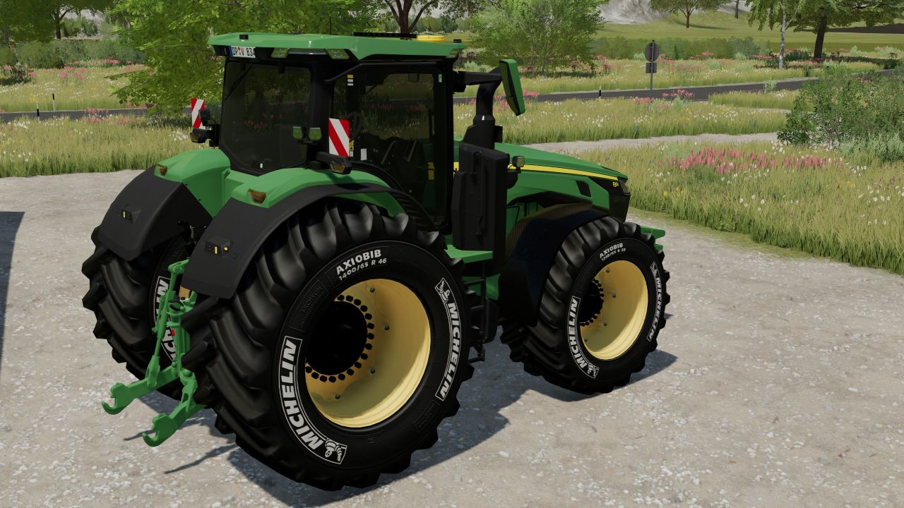 John Deere 8R edit