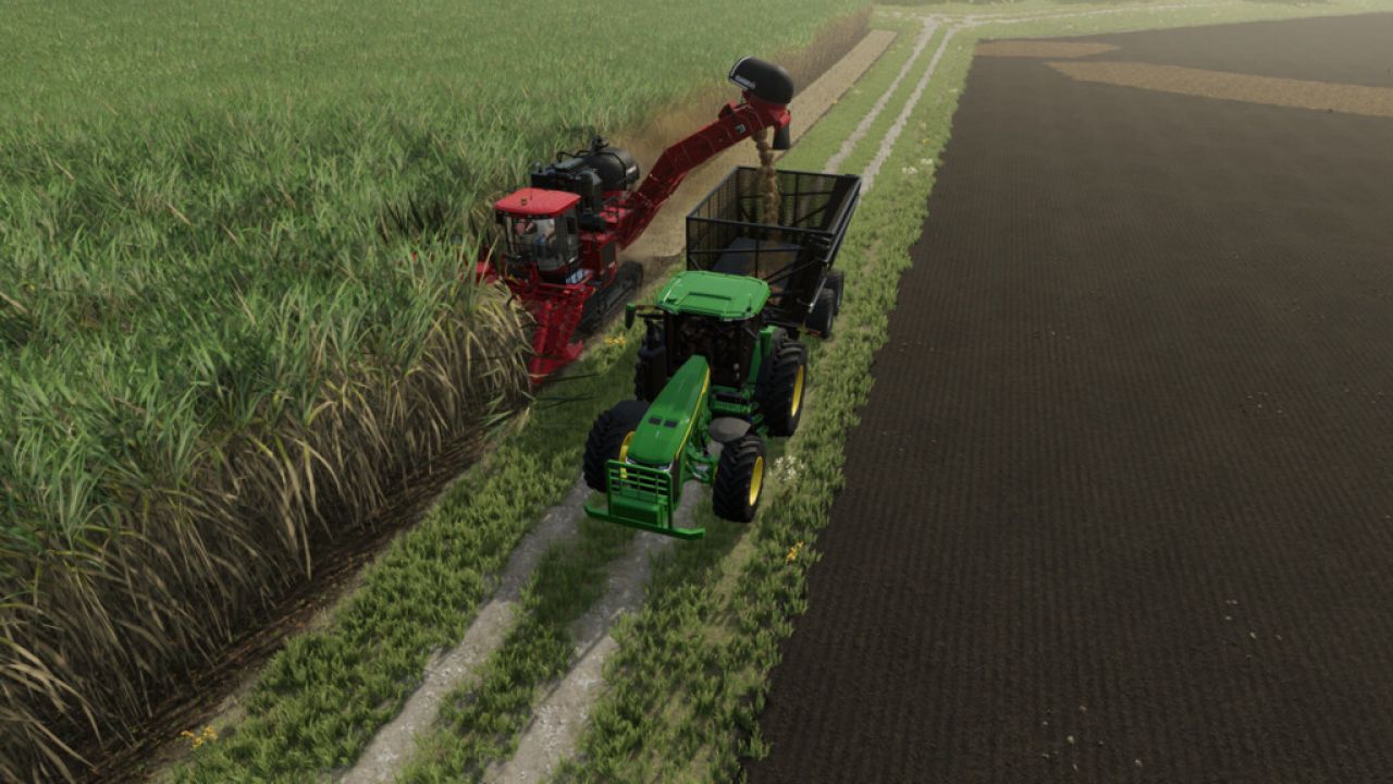 John Deere 8R Series Black Pack