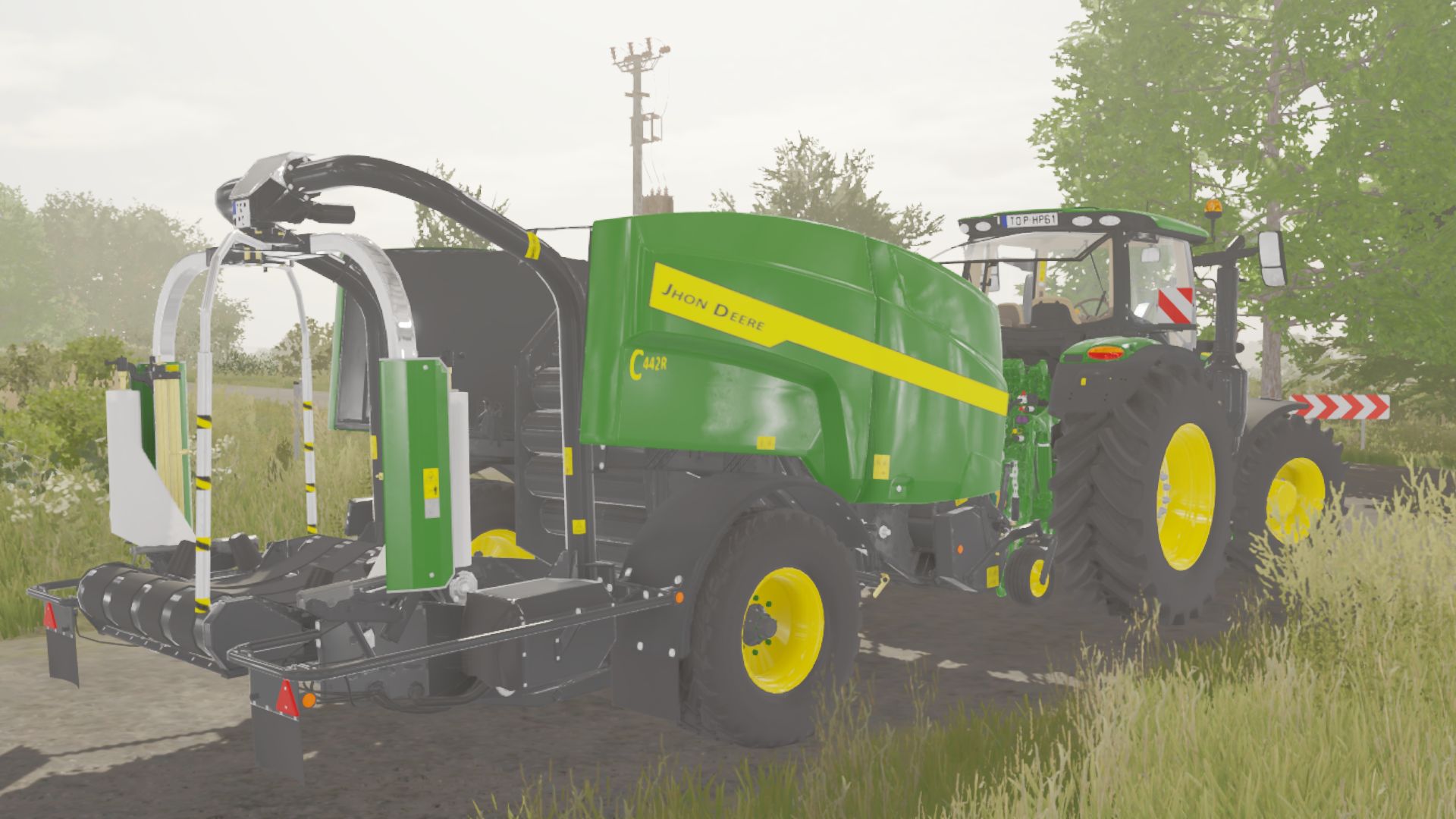 John Deere C442R