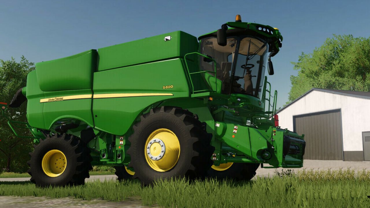 John Deere S600 Series