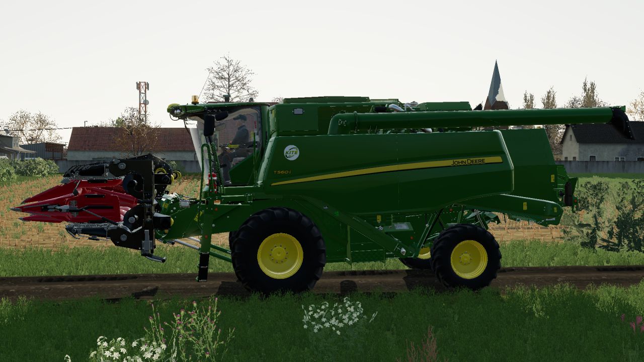 John Deere T560