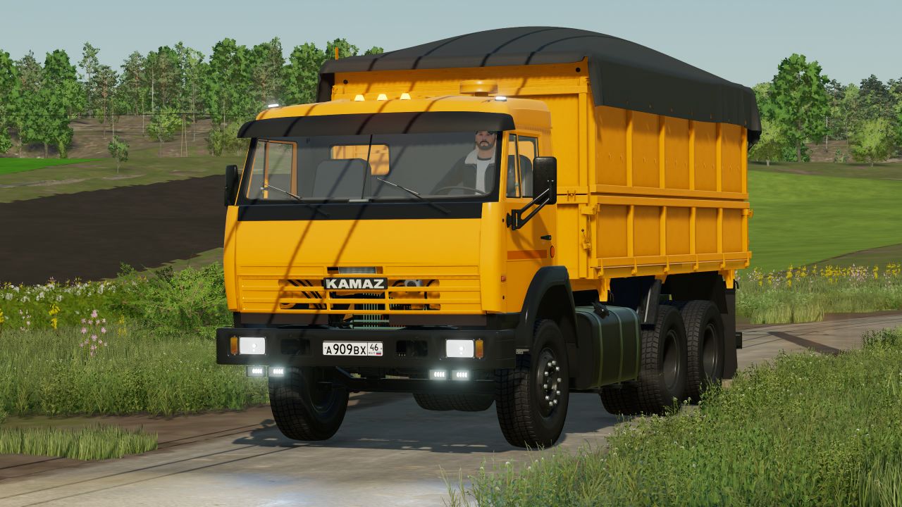 Kamaz-55102 + Anhänger