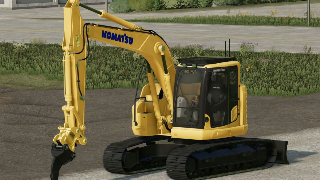 Komatsu PC138