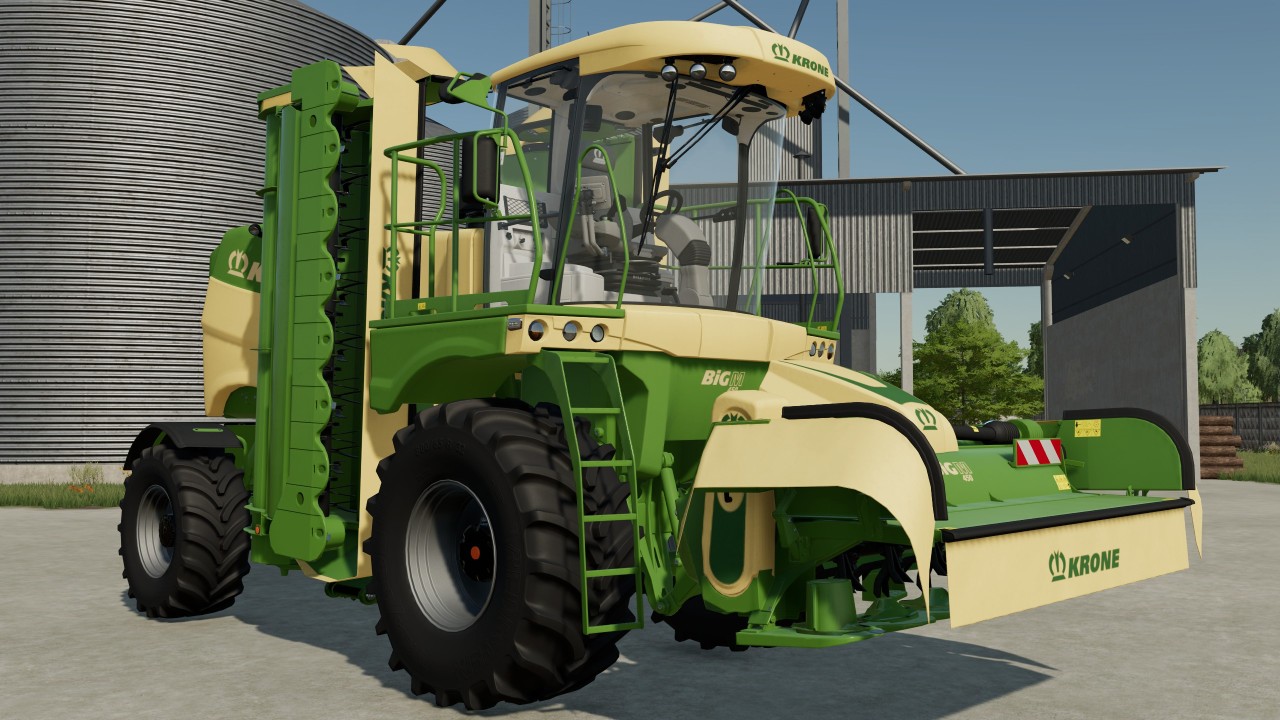 Krone Big M with PTO