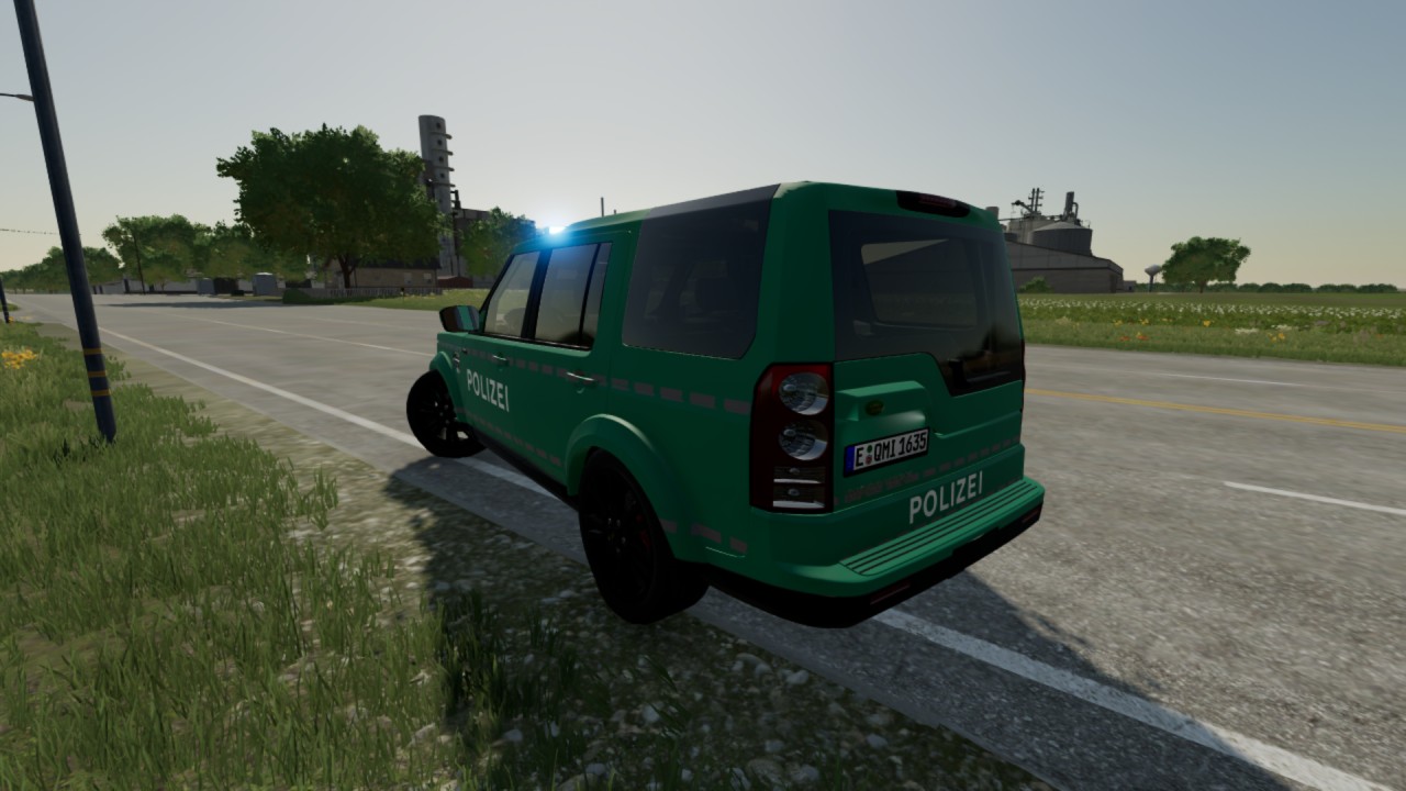 Land Rover Discovery 4 UK Police Edit