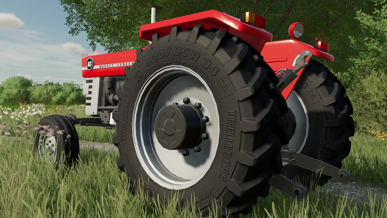 Massey Ferguson 100