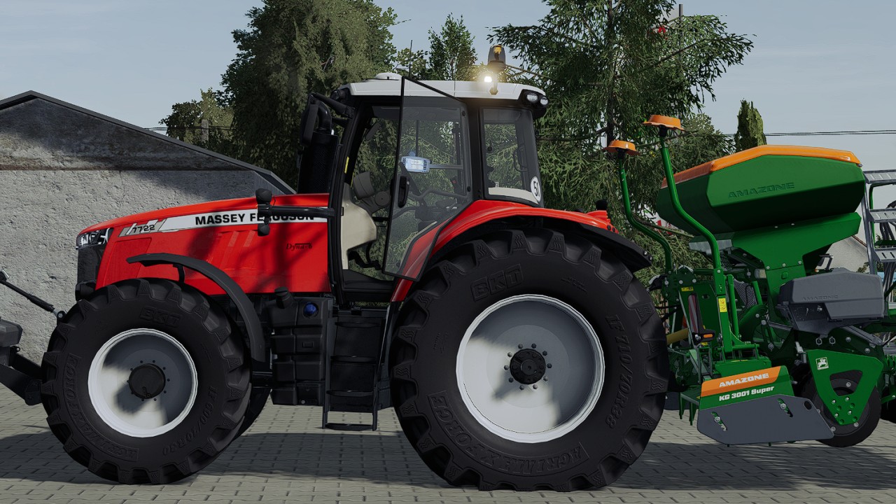 Massey Ferguson 7700S