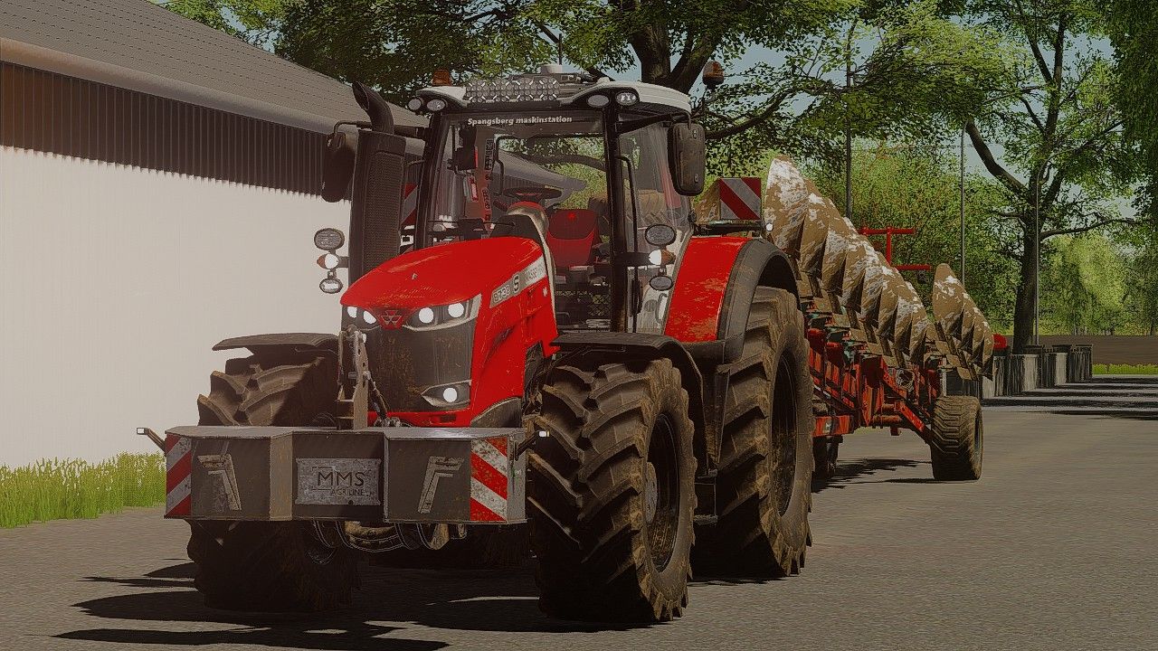 Massey Ferguson 8700