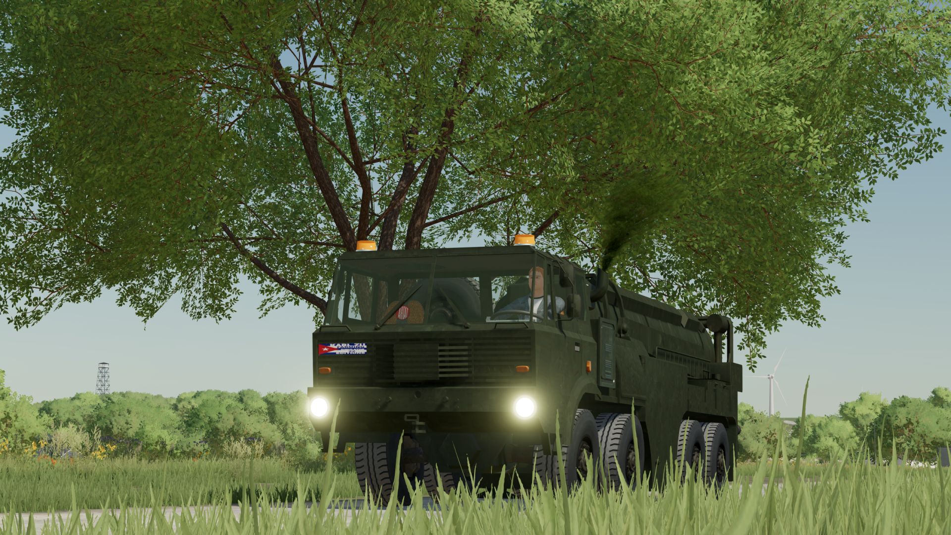 MAZ-543 Heavy Tactical Transporter MISSILE