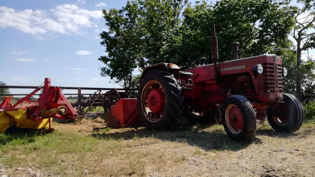 McCormick D-439 Sound (Prefab)