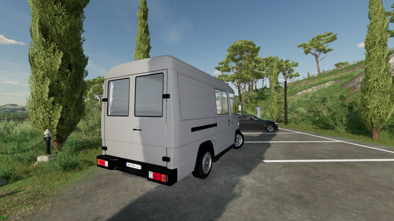 Mercedes Vario 614D - Capfun Camping