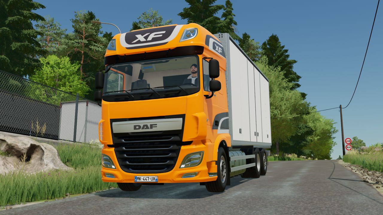 Pack DAF XF 106 trucks and trailer