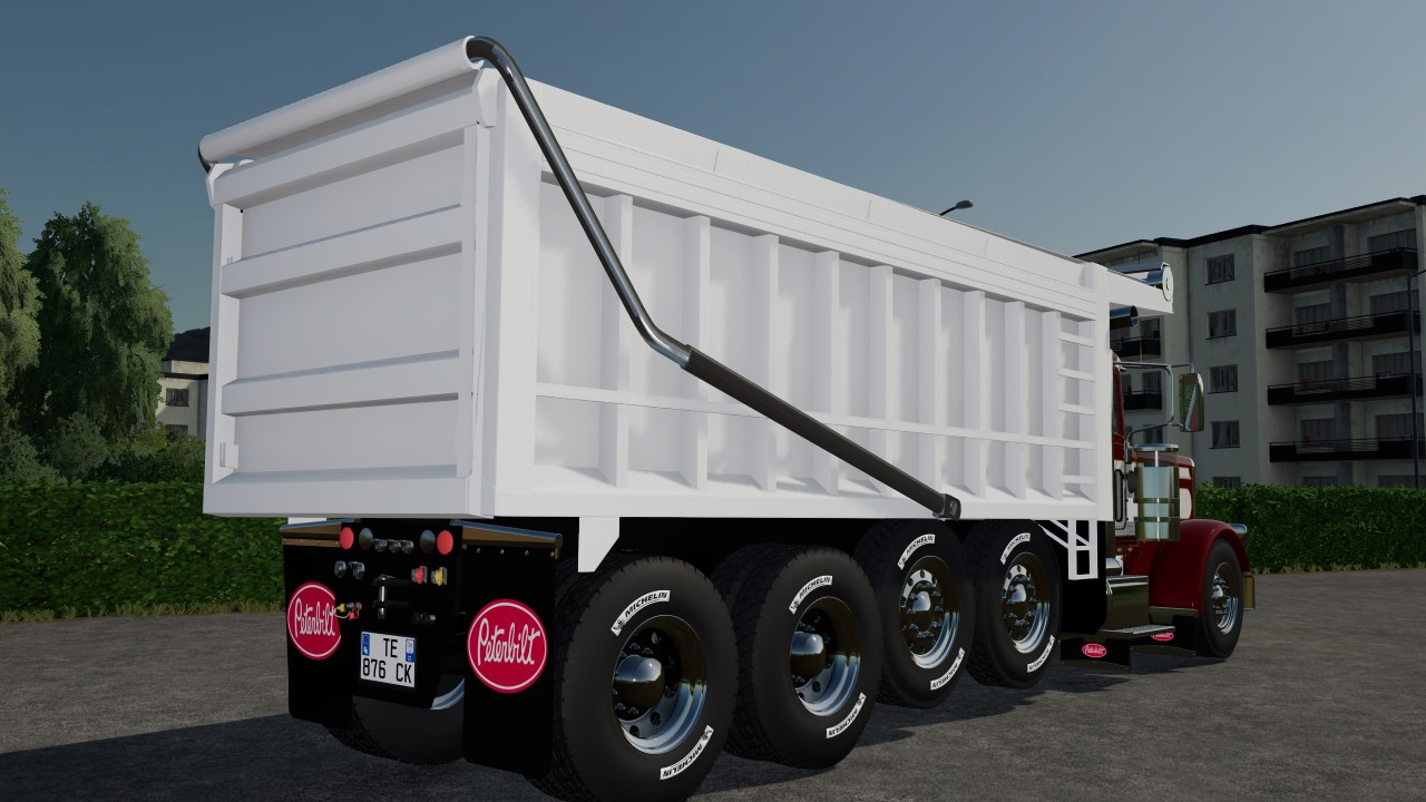 PeterBilt 379 dump