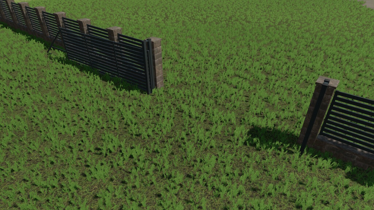 Деревенский кирпич и металлический забор