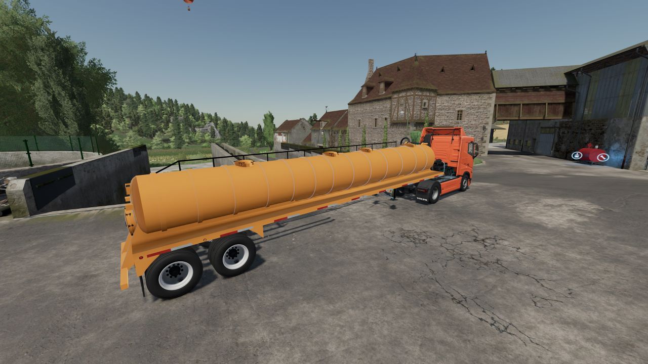 Semi-vac oil tanker