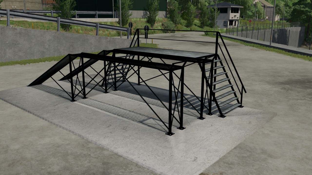 Service ramp with balcony
