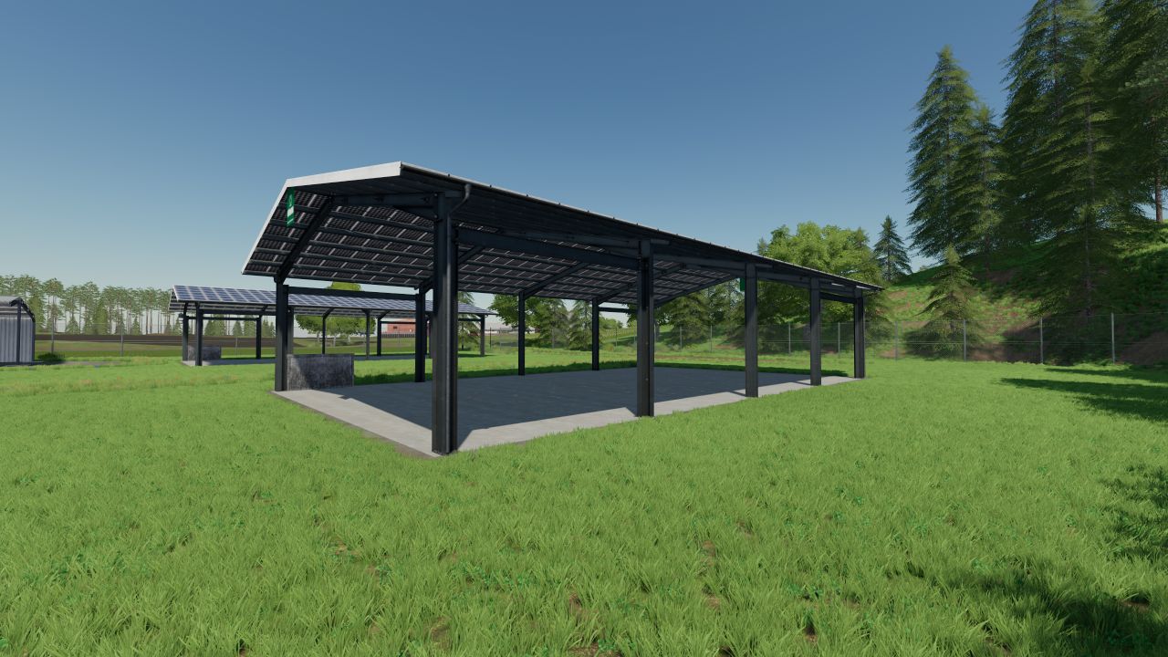 Hangar avec panneaux solaires