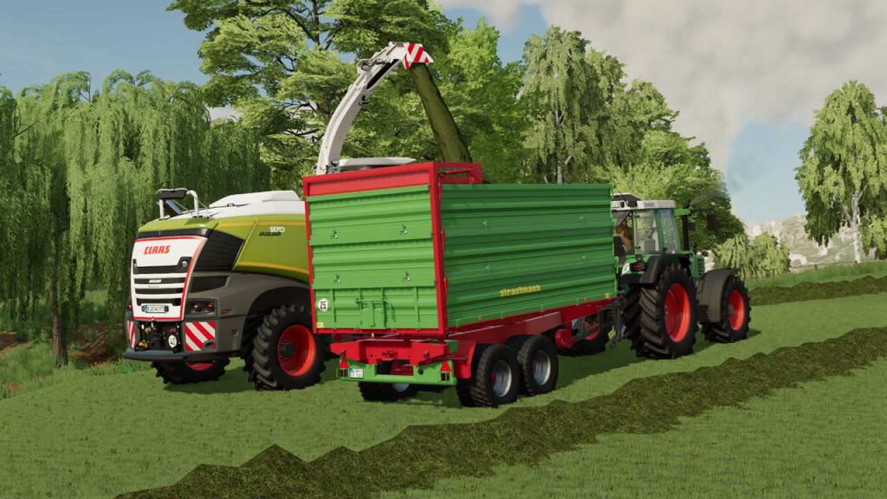 Strautmann Three-way Tippers