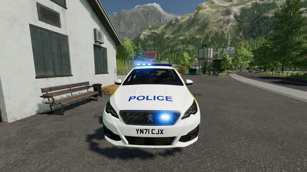 UK Police Peugeot 308 SW 2021