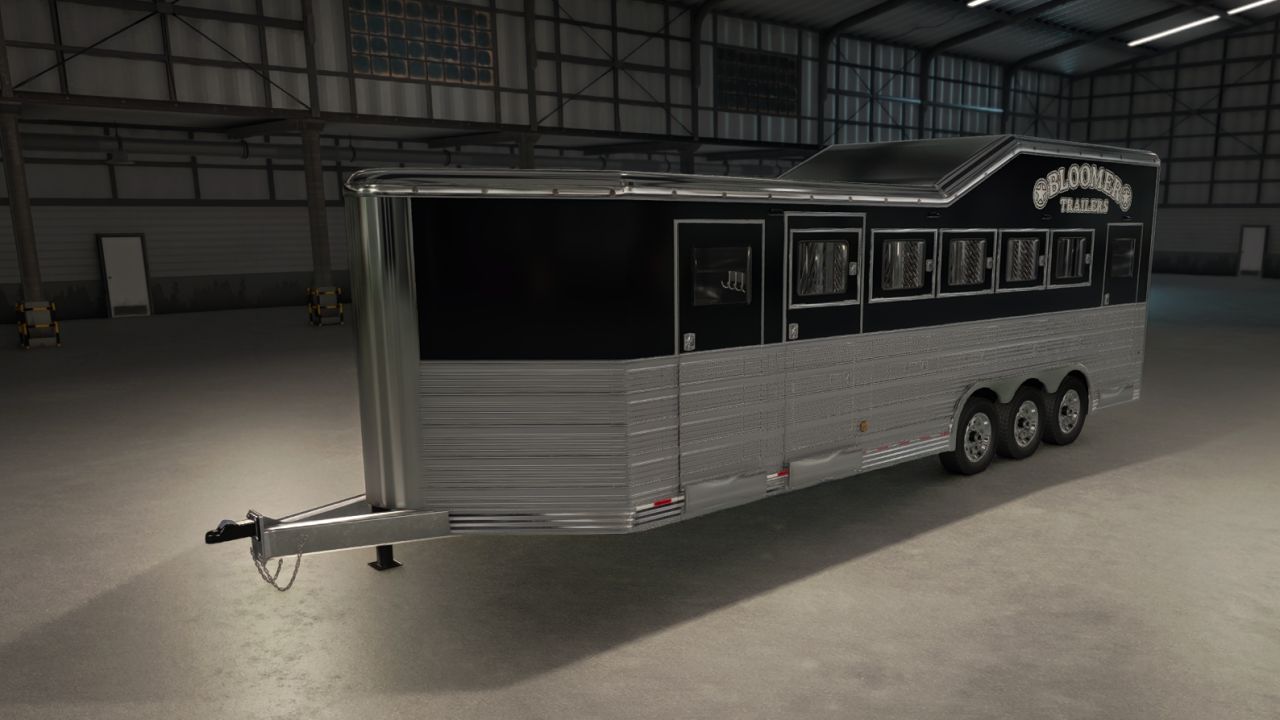 2025 Bloomer 5 Horse Bumper Pull Trailer
