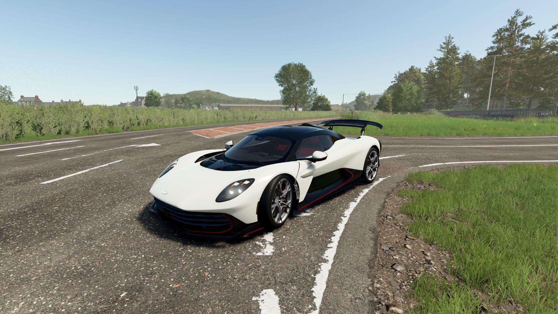 Aston Martin Valhalla 2025