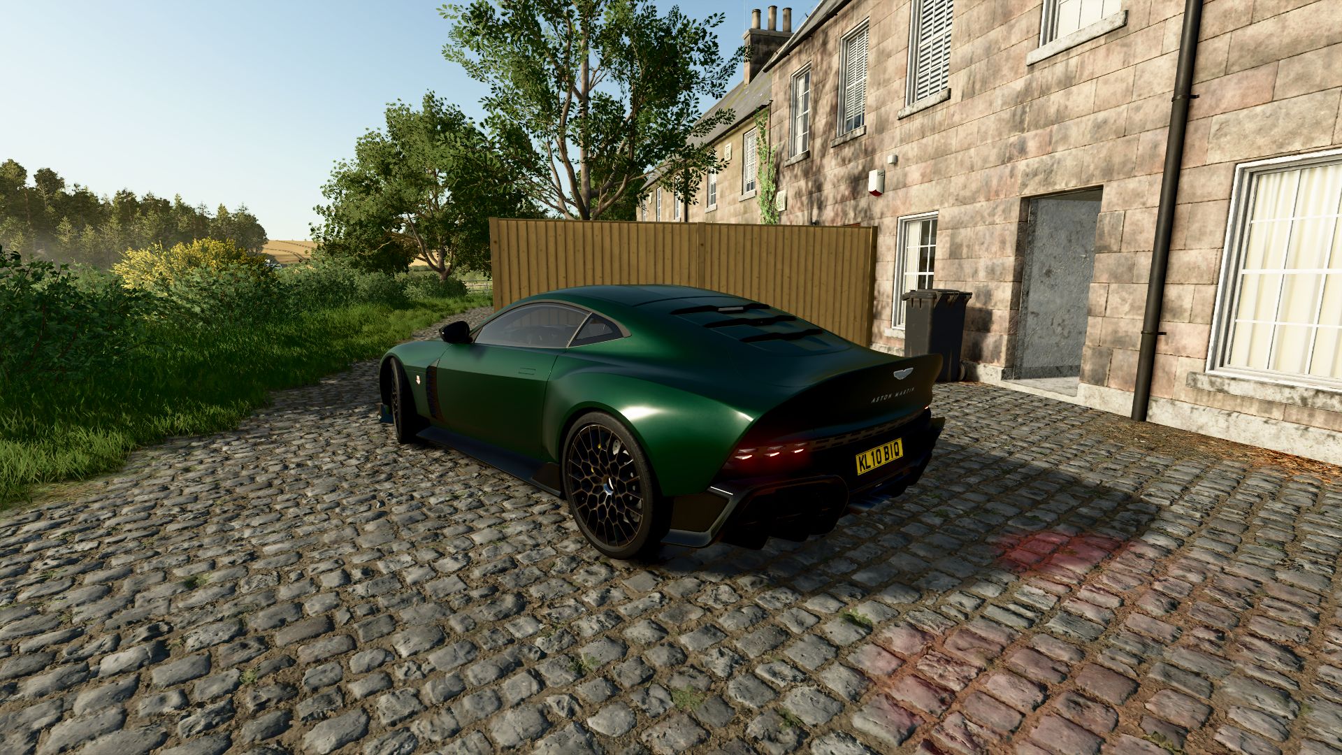 Aston Martin Valour 2024