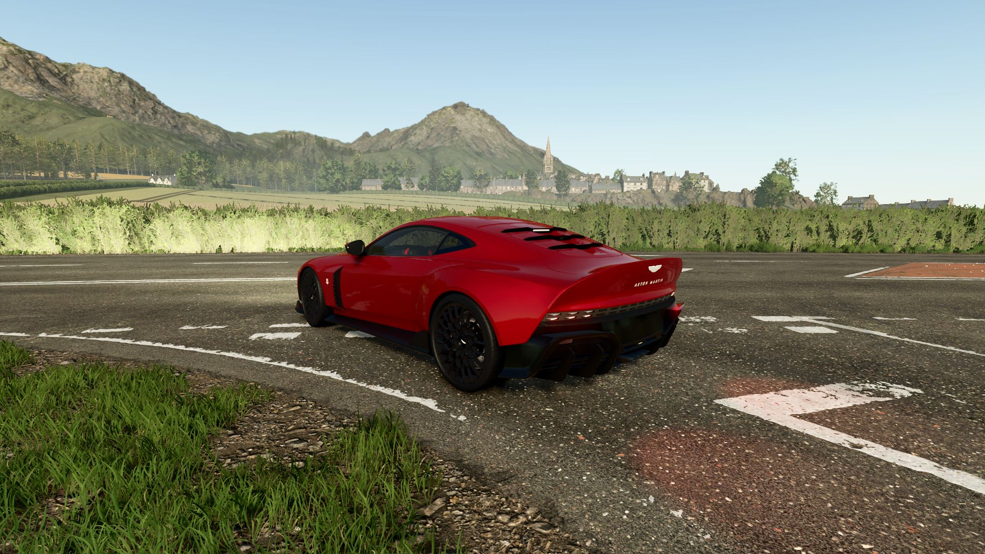 Aston Martin Valour 2024