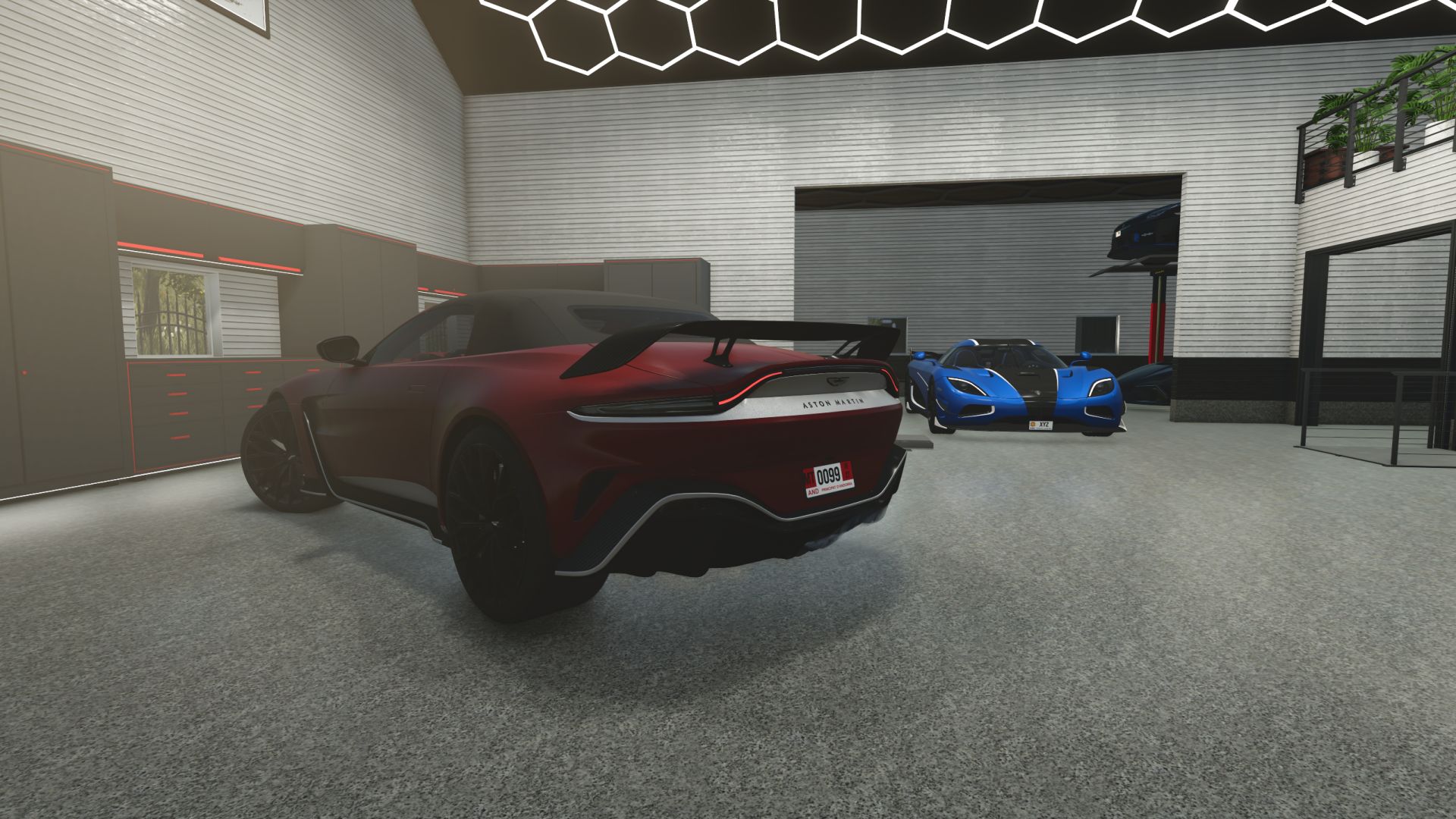Aston Martin Vantage V12
