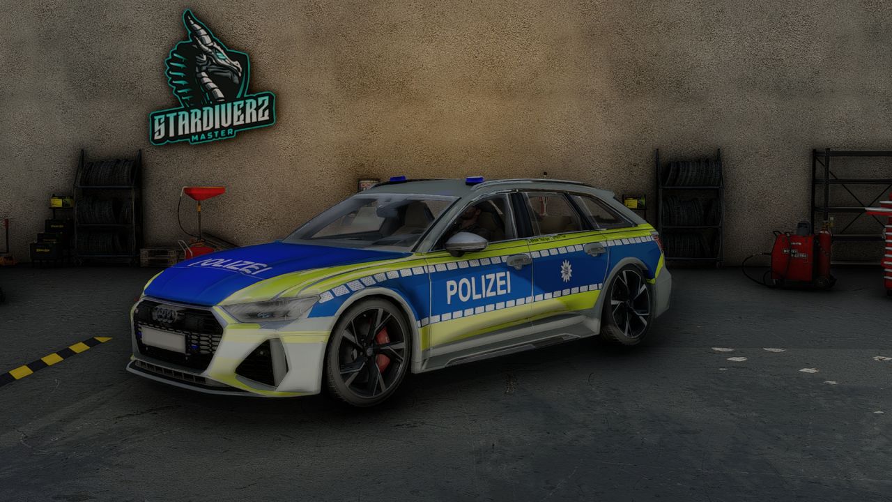 Audi RS6 police