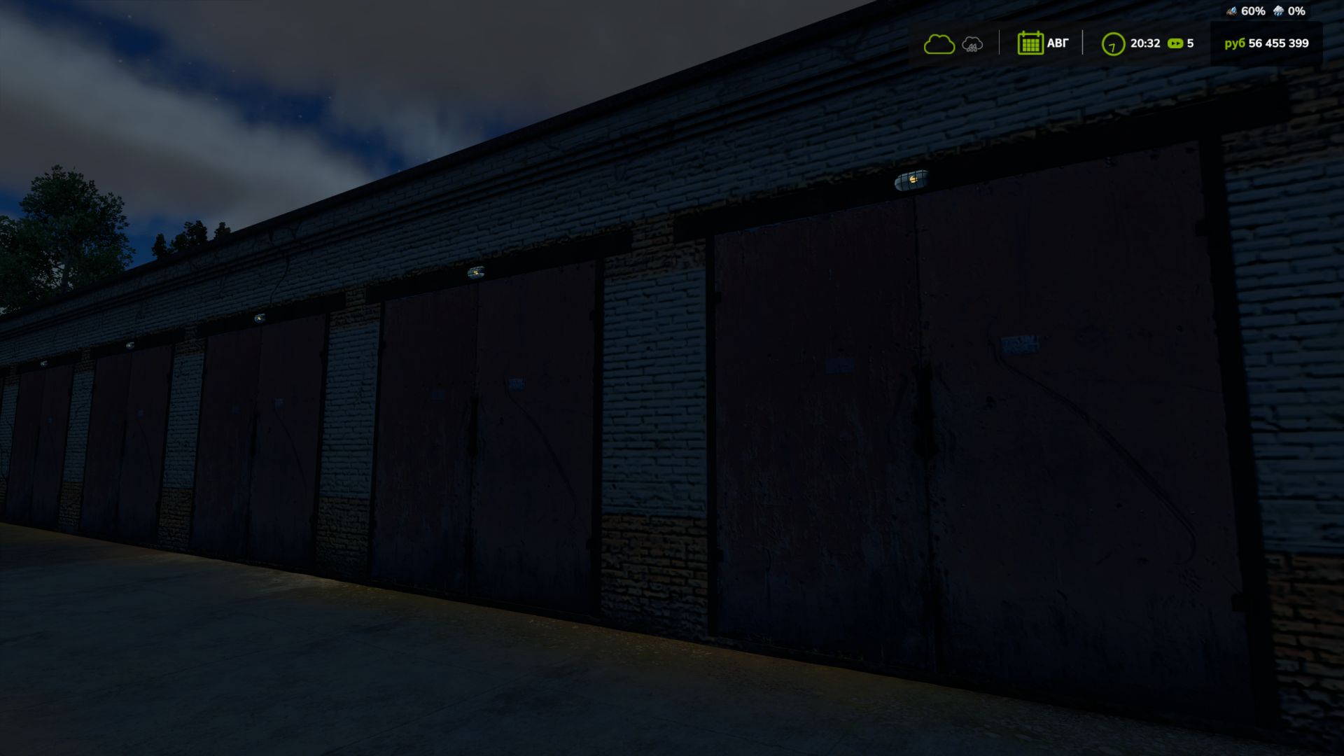 Ceglany stary garaż