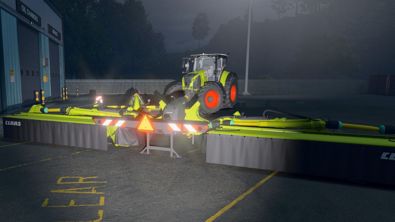 CLAAS Disco 1100C + 3600FC Night Edition