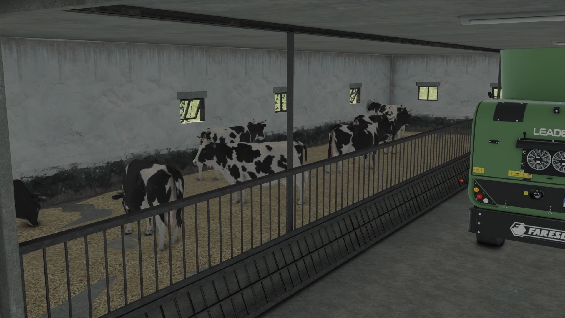 Fienile di mucca con garage