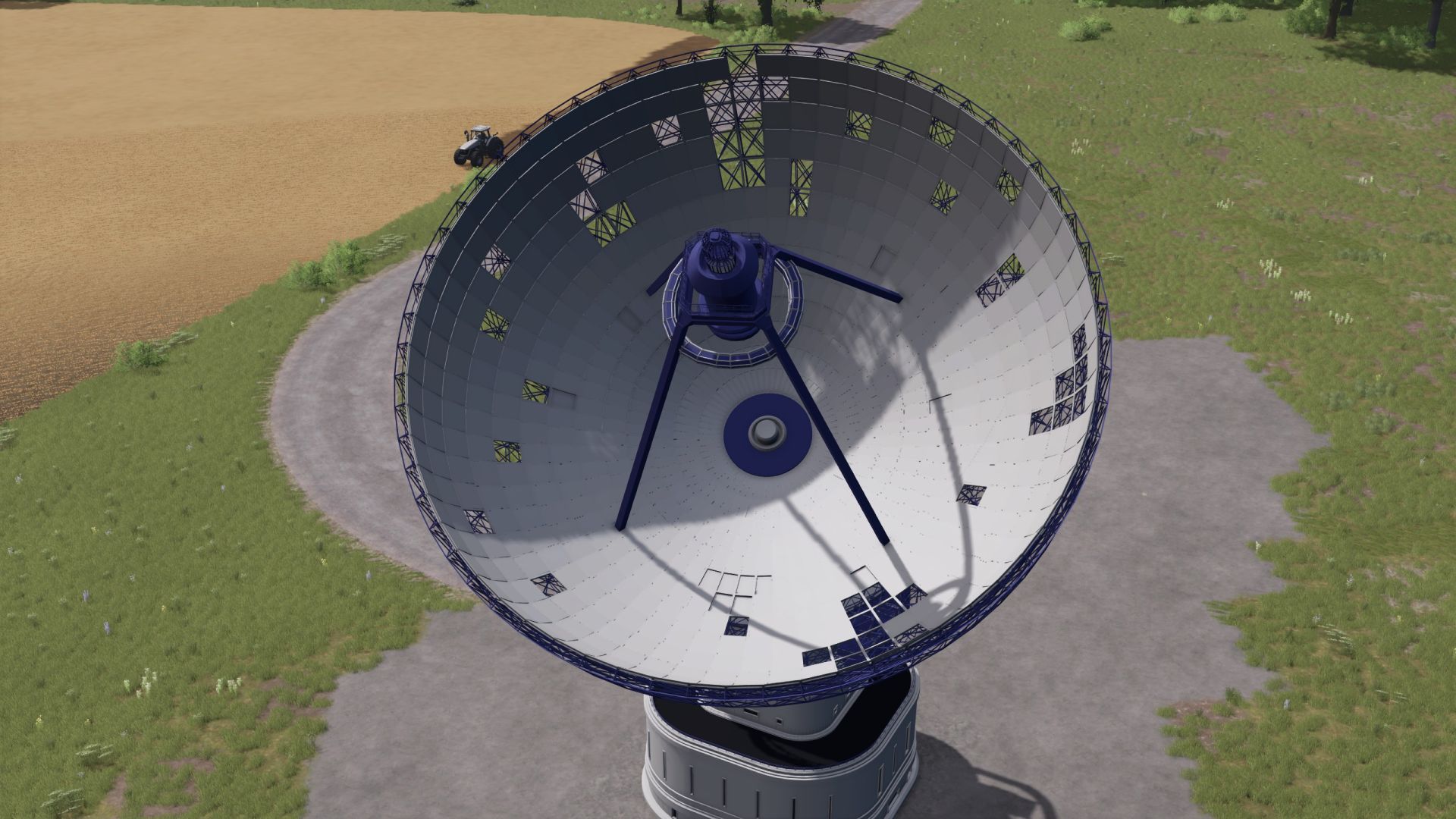 Antenne parabolique de transmission dans l'espace lointain