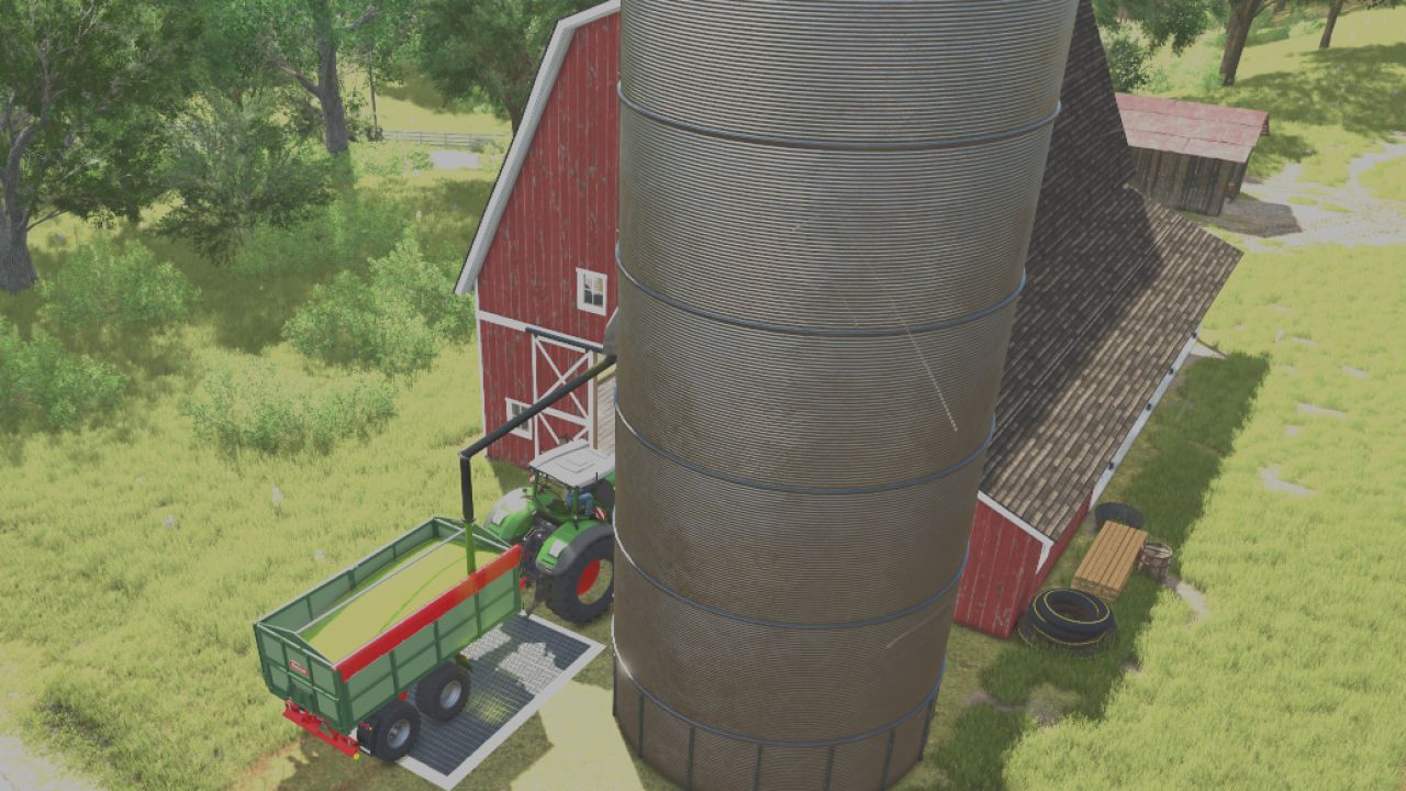 Elmcreek Farmbarn with Silo