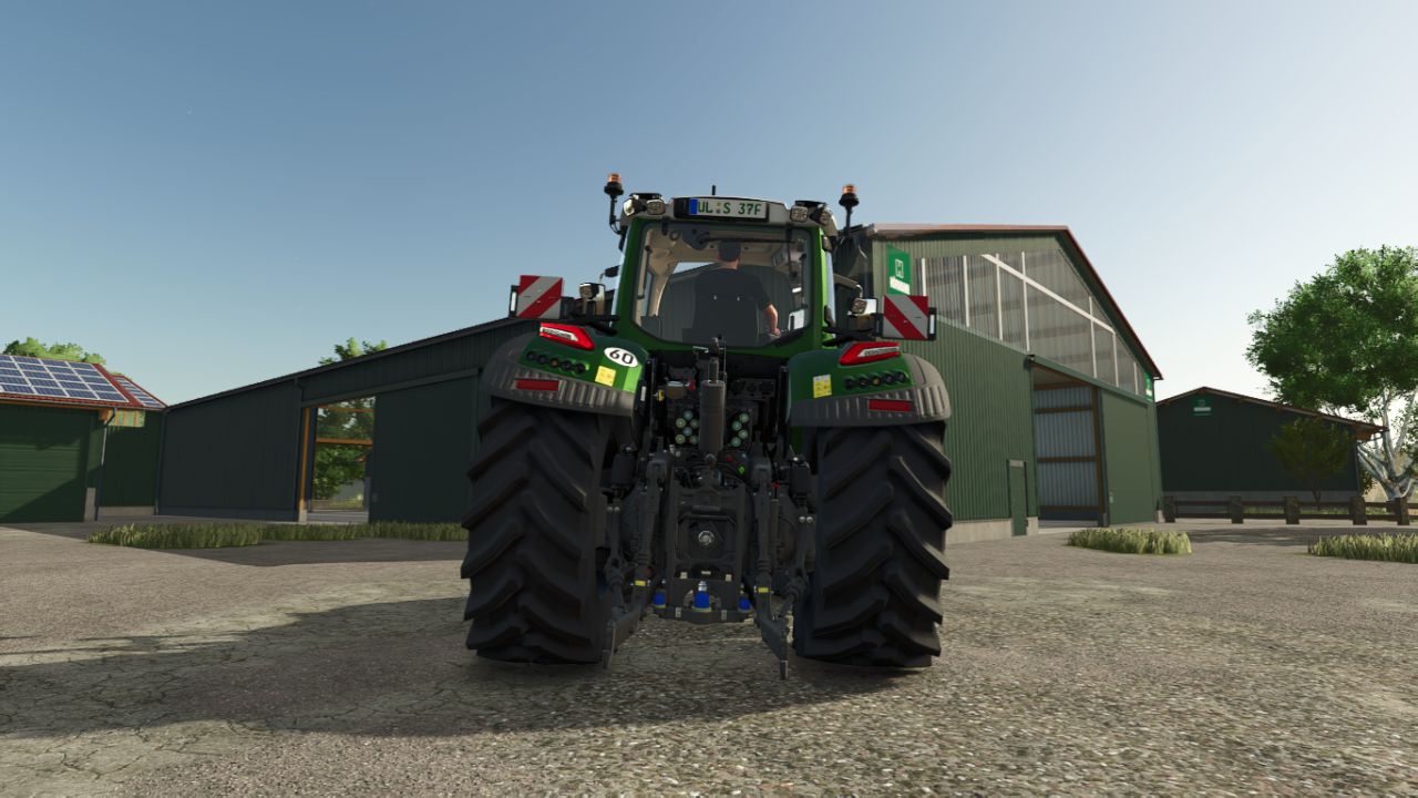 Fendt 700 Vario Gen7 (realistyczna fizyka jazdy)