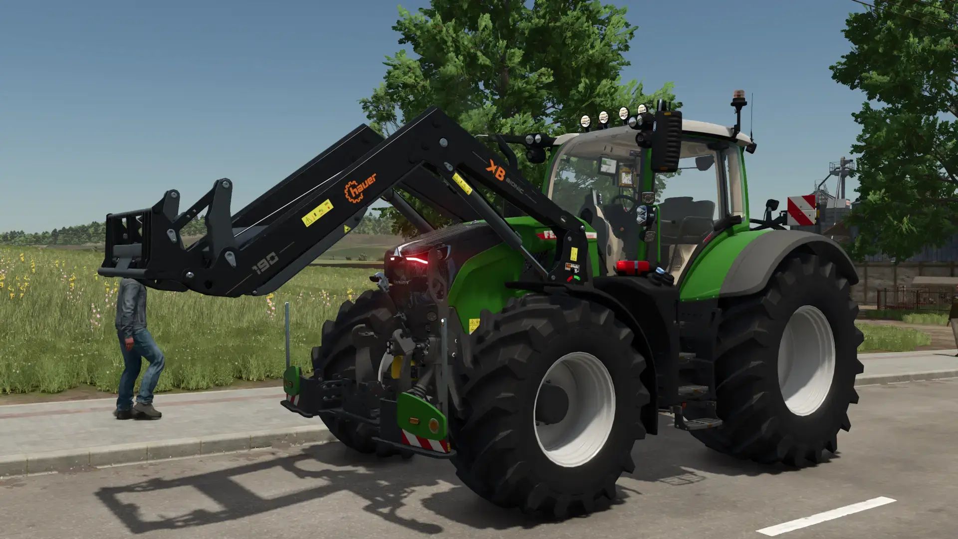 Fendt 700 with Agribumper