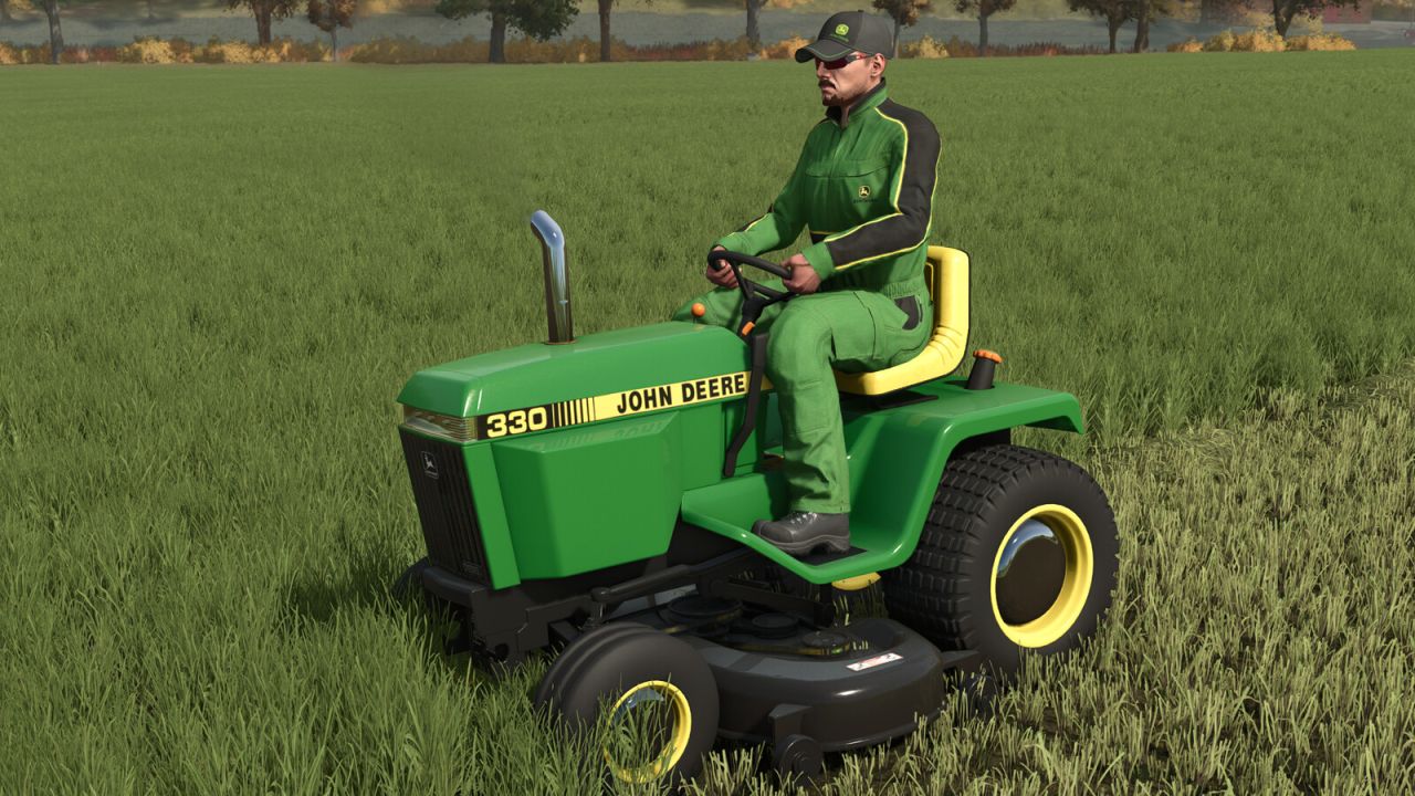 John Deere 330 Rasentraktor