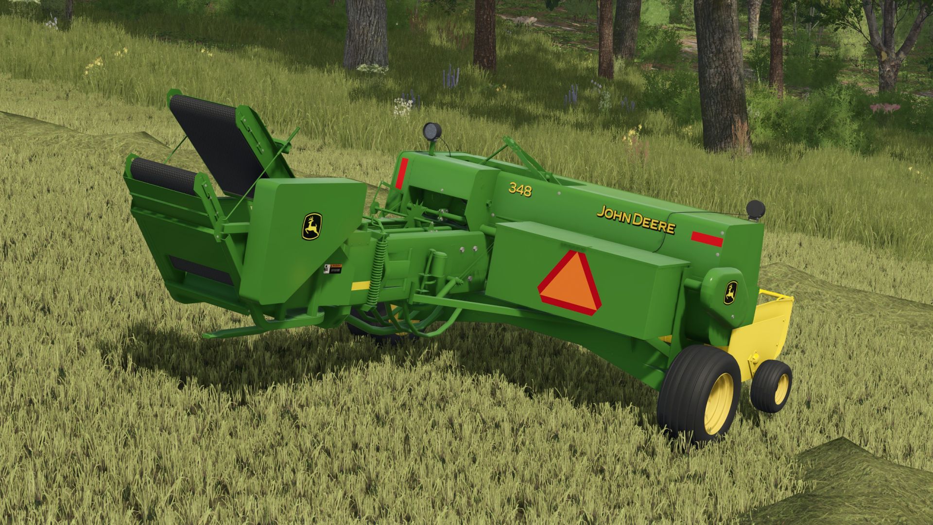 John Deere 348