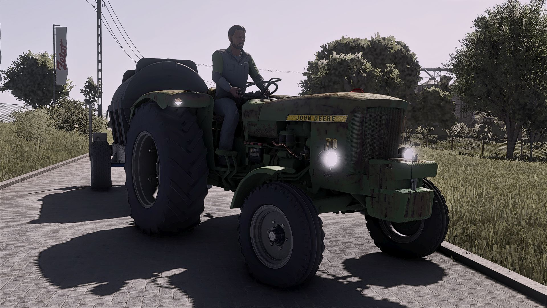 John Deere 710