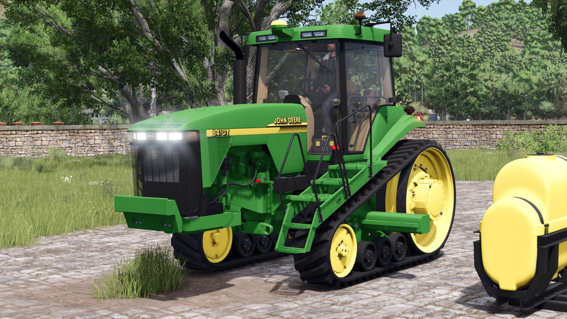 John Deere 8410T + Saddle Tanks