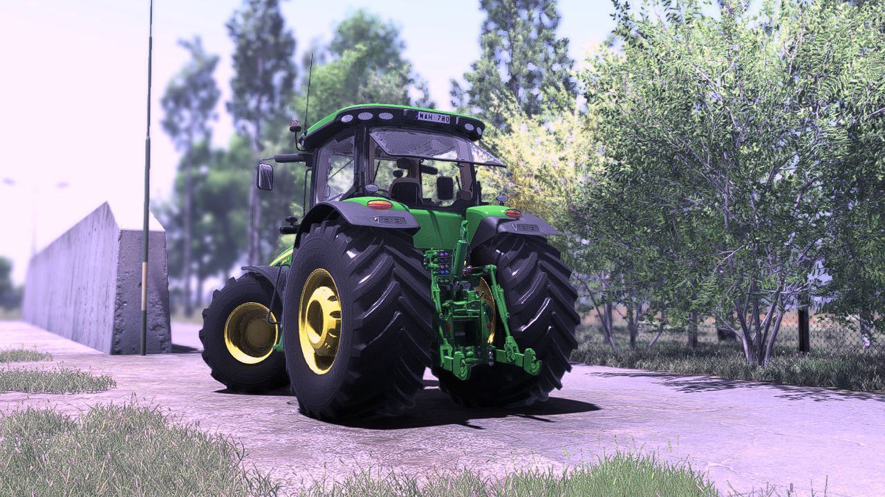 John Deere 8R Series 2009 Agropark