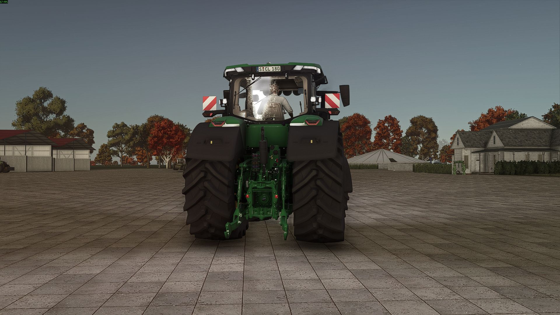 John Deere 8R Wolf