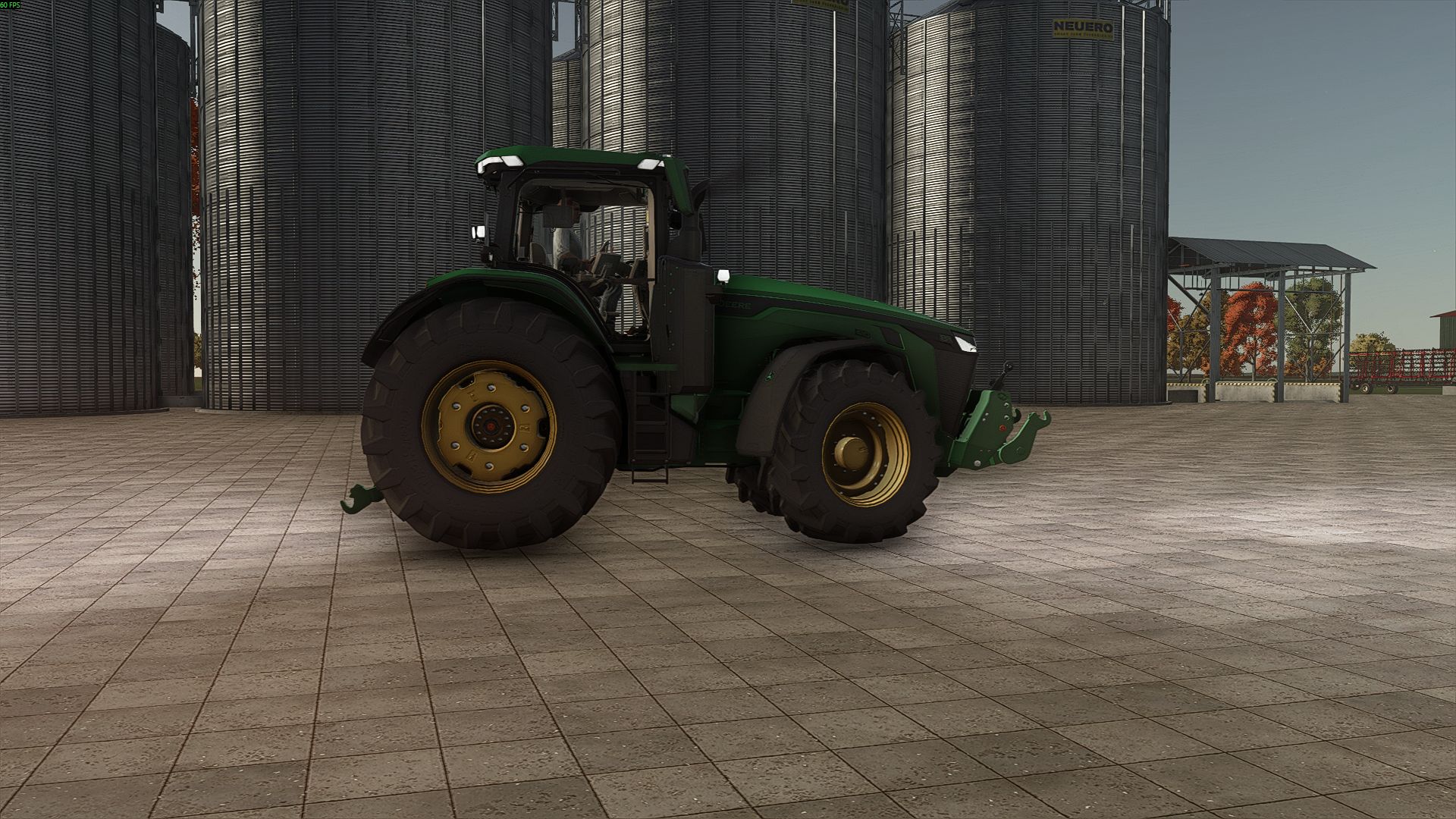 John Deere 8R Wolf
