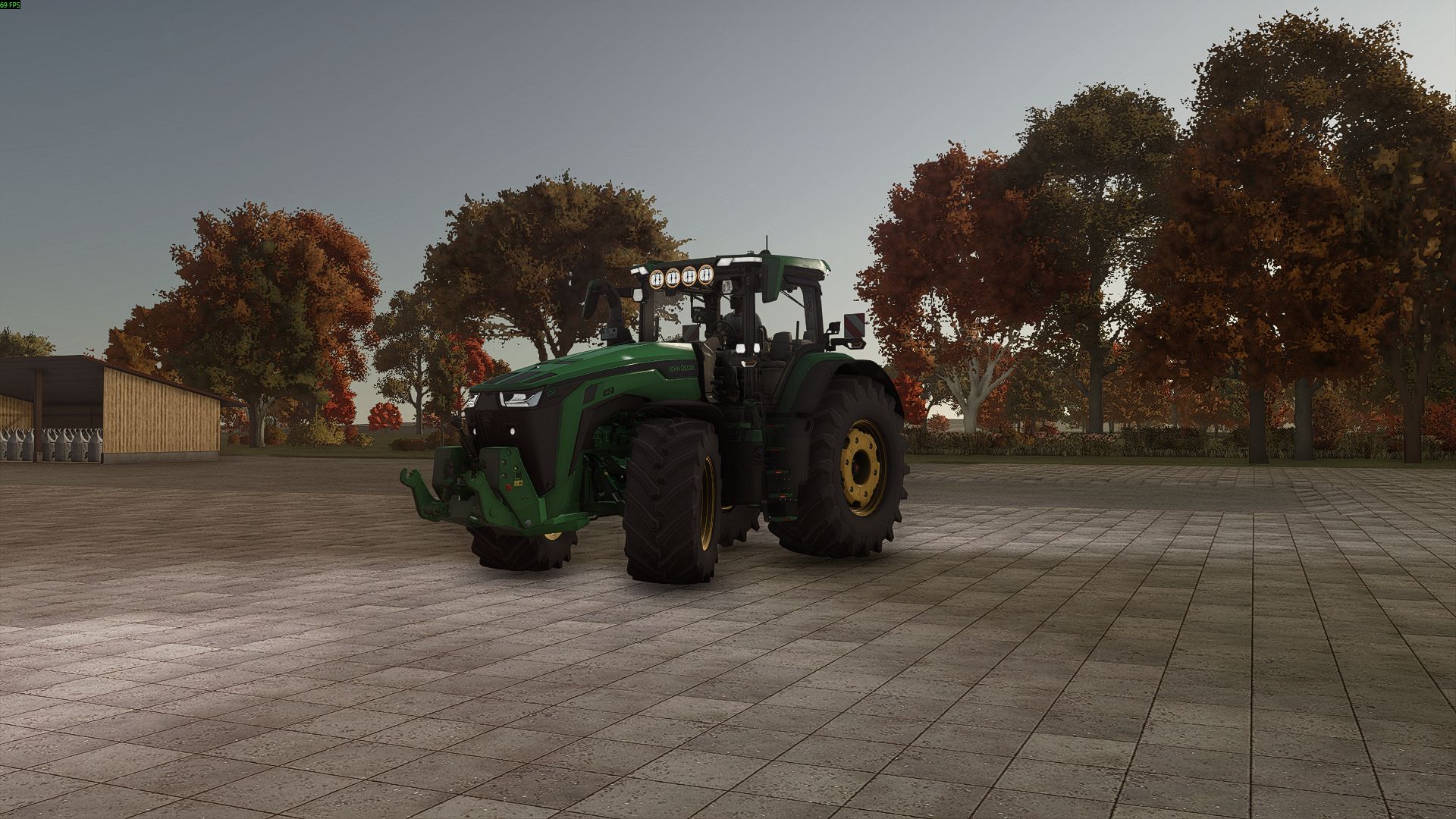 John Deere 8R Wolf