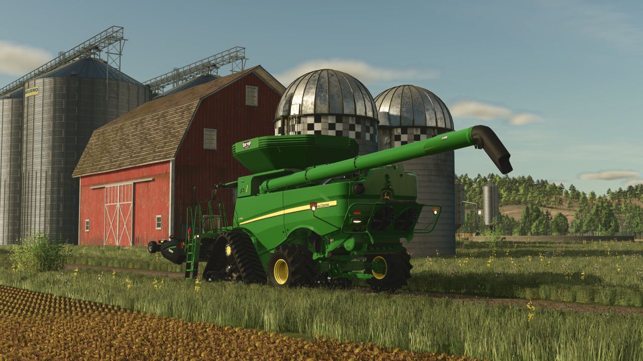 John Deere S700 Series Combines