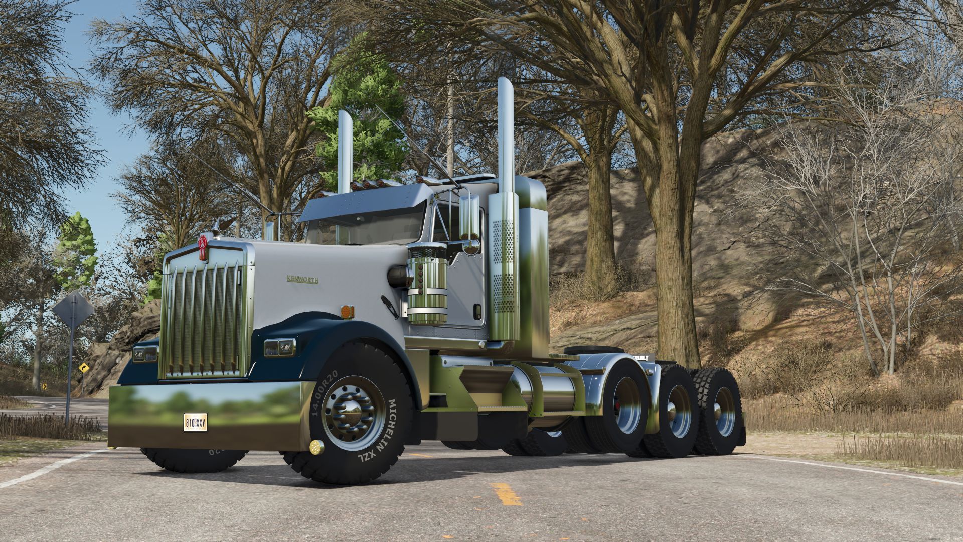 Kenworth W900L