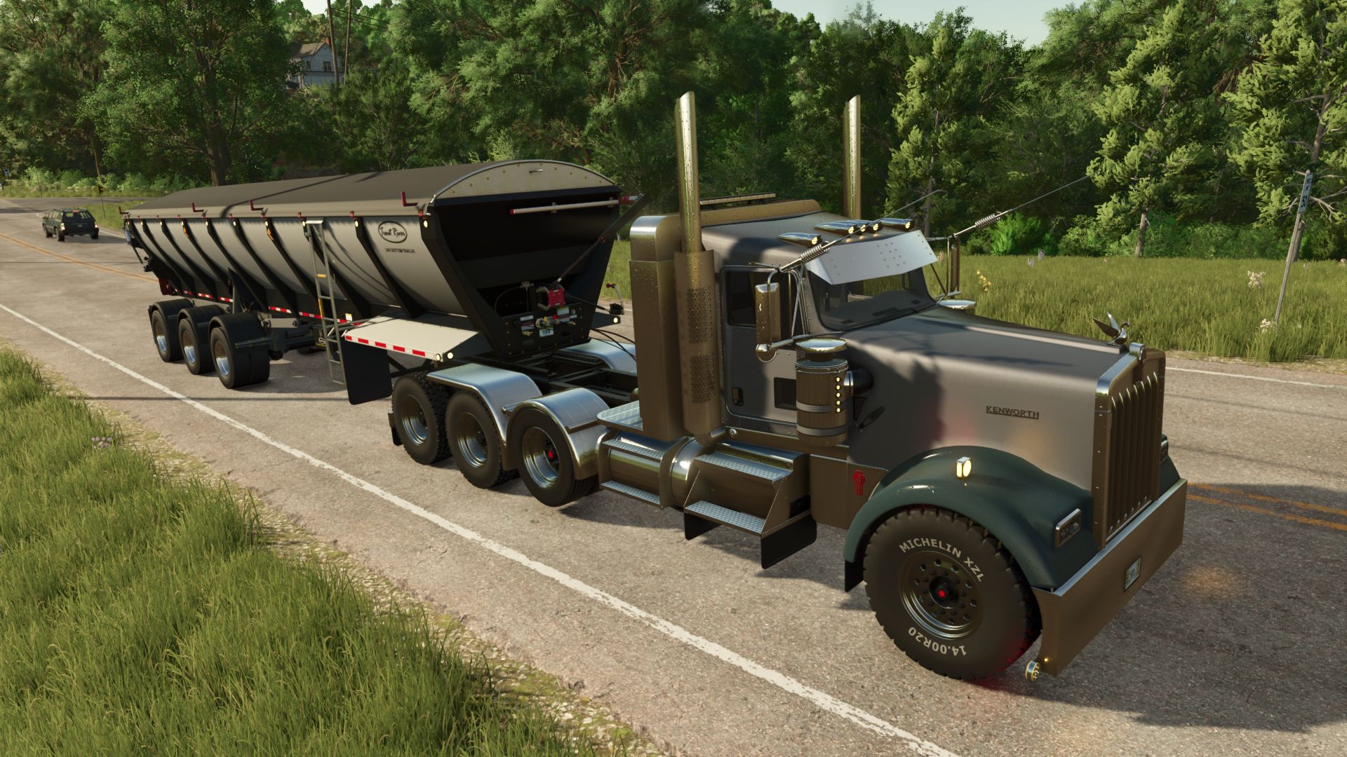 Kenworth W900L